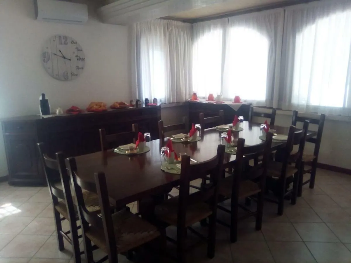 Villa Manuela Mestre Guest house
